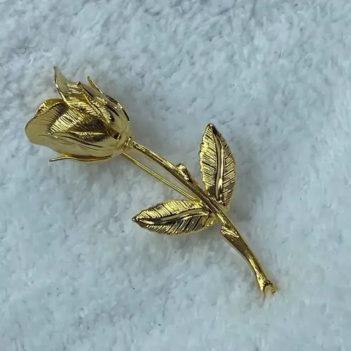 Gold Tone Long Stem Bud Rose Pin Brooch Leaves Stem Flower Vintage