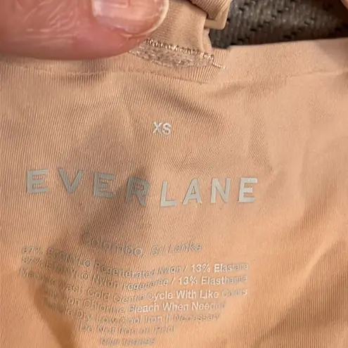 Everlane  The Invisible Bra, light tan