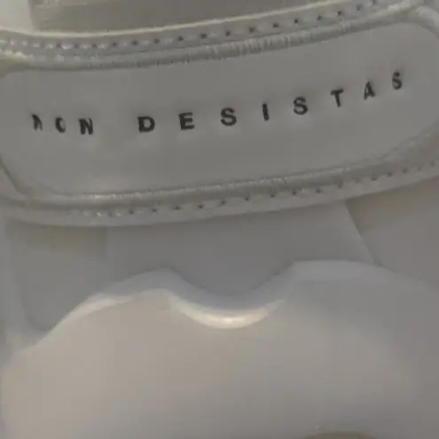 Jordan  White Sneakers