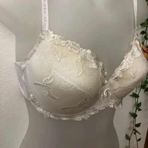 New. Women’s push up bra White Size undefined - Image 2