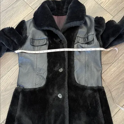 One of a kind Black genuine leather and Faux Fur Coat Size M