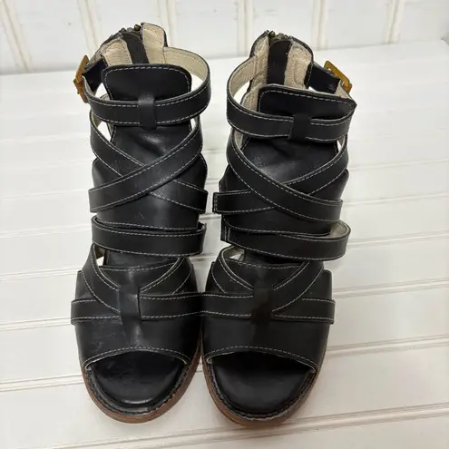 Freebird By Steven Black Claw Sz 7 Strappy Genuine Leather Boho