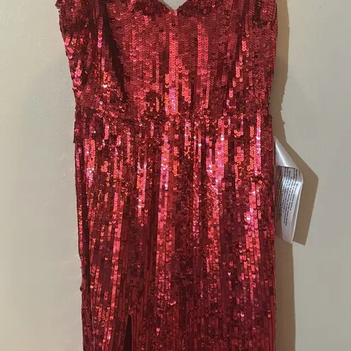 Mac Duggal SPAGHETTI STRAP V-NECK SLIP GOWN in lipstick sequins dress size 6