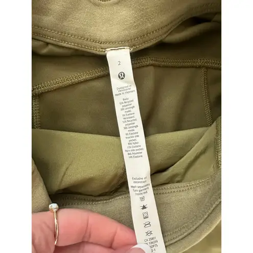 Lululemon Softstreme Relaxed HR Pant Size 2 BRZG Bronze Green Jogger