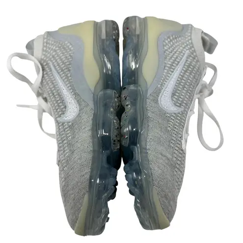 Nike  VaporMax 2021 Flyknit White Pure Platinum DC4112-100 Women’s size 7.5