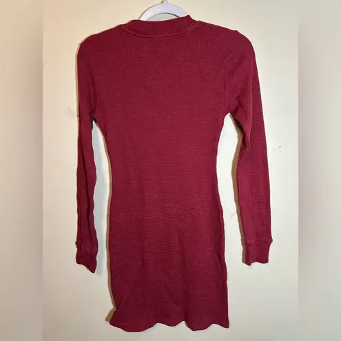 Aritzia TNA Red Long Sleeve Waffle Knit Dress Size Medium Skater Designer