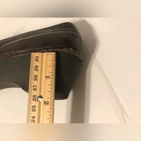 Naturalizer brown wedge comfort shoes size 8 M