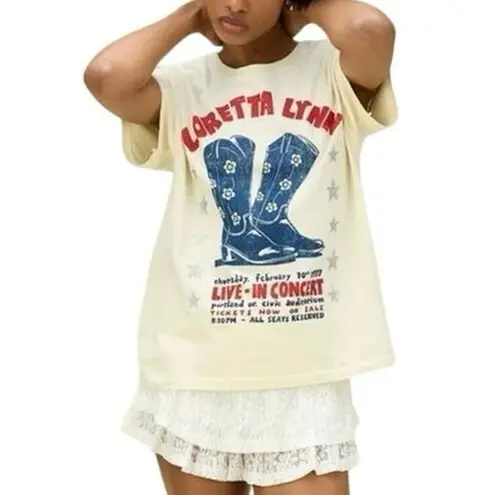 Daydreamer Loretta Lynn In Concert Tour Tee, Size M, New with Tag MSRP $85