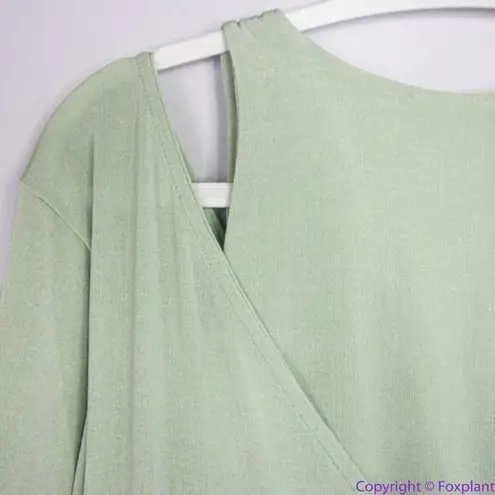 Eloquii NEW light green long sleeve knit top, faux two-pieces, 18/20