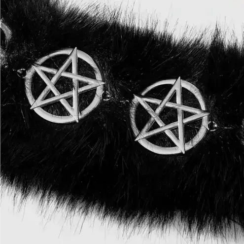Black Faux Fur Choker with Silver Pentagram Accents
