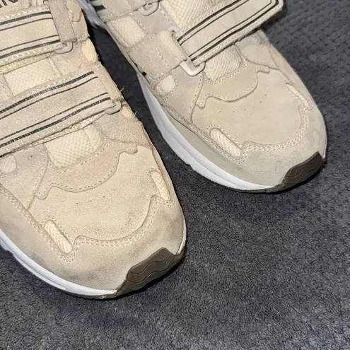 Vionic Tabi Walker Womens Size 9.5 Walking Shoes Sneakers Cream Beige Orthotic