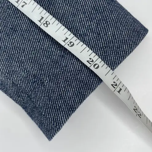 Ryegrass Linen Blend Buttoned Collared V