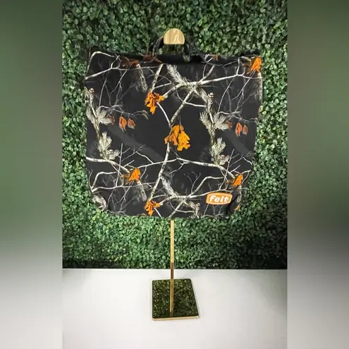 Felt (For Every Living Thing)