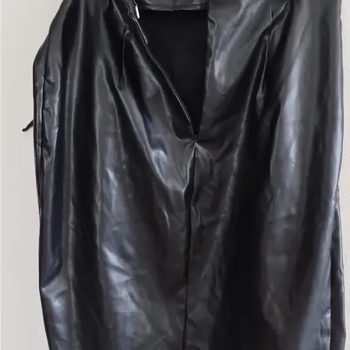 Liumilac Women'S Pu Leather Strappy Side Detail Skirt Size XL