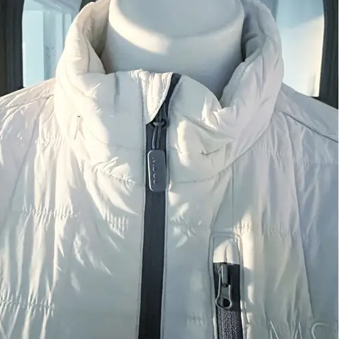 Microsoft Rainier PrimaLoft Eco Full Zip Jacket w/Concealed Stowaway Hood Size M White Size M