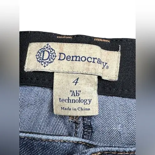 Democracy “Ab” Technology Medium Wash Distressed Skinny Jeans Size 4