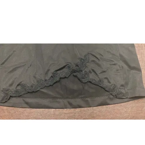 Vintage Sears “The Doesn’t Slip” Black Half Slip Skirt Retro Pinup Boudoir 50's Size M