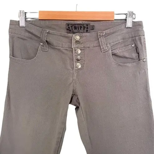 Tripp NYC Gray Skinny Lowrise Jeans Silver Skull Rivets T Pockets Women’s Size 7