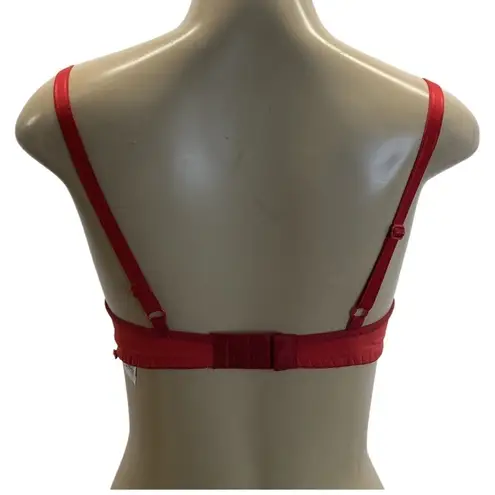 Massam Size Small Red & White Floral Lace Padded Underwire Bra. New with Tags.