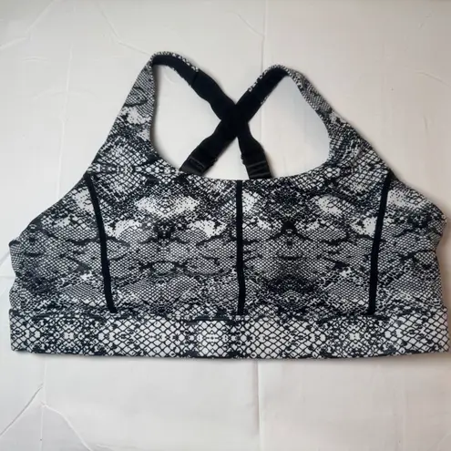 Zyia Active Cobra Metallic Light N Tight Sports Bra Crop Top Black White XL