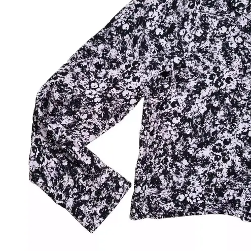 Velvet Heart Wrap Tie Floral Blouse Womens Medium Long Sleeve Button Up