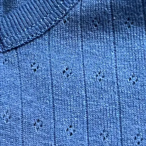 secret treasures Sleepwear Size Small (4/6) V-Neck Short Cap Sleeves Blu…