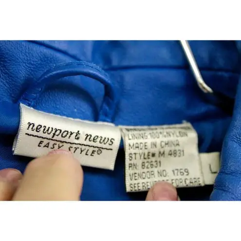 Newport News Retro  80s/90s Women LG Blue 2Way Convertible Cropped Leather Jacket