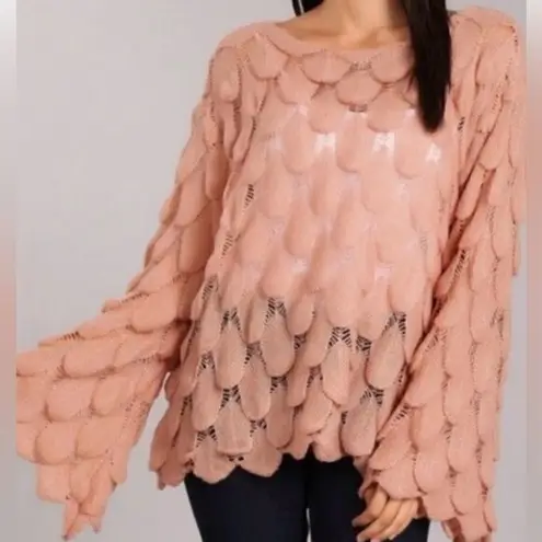 Lightweight Fish Scale Sweater Pink Size undefined