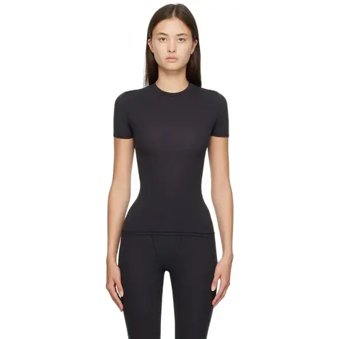 SKIMS Fits Everybody T-Shirt in Onyx Large New Black Tee Top