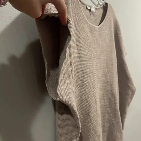 Cyrus Textured Knit Sweater Top Beige Womens Small Short Dolman Sleeve Shirt