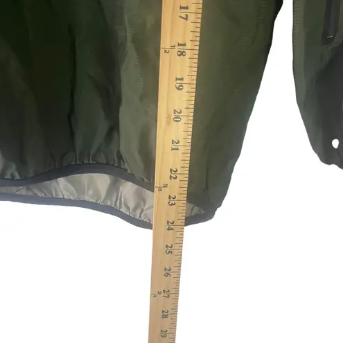 MoonStone Women's Size Small Green Rain Windbreaker Jacket