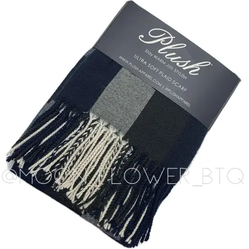 Plush Apparel Ultra Soft Plaid Scarf Blue