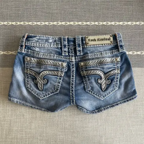 Rock Revival  Sherry Low Rise Shorts Size 25 Embellished Embroidered Y2K