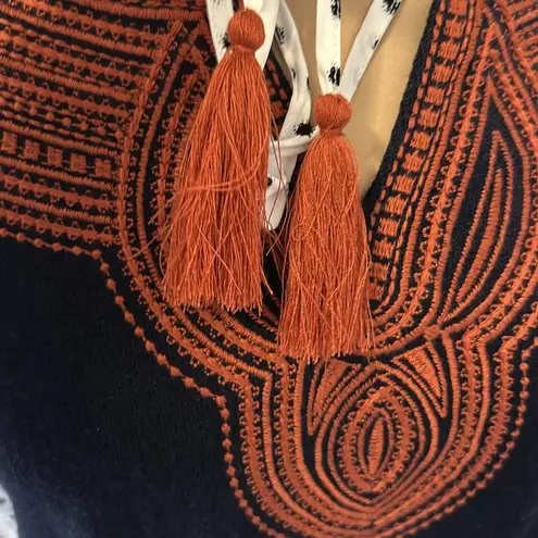 THML Embroidered Tassel Tie Top Navy/White