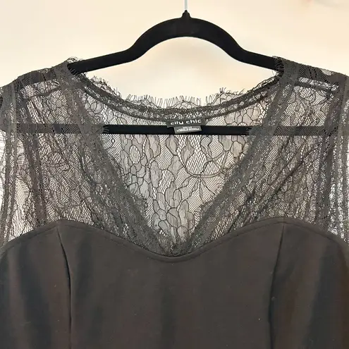 City Chic Black Sweetheart Neckline Lace Sleeveless Peplum Top Size 14