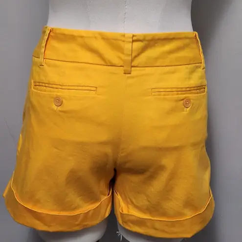 Pacific&Co NY& dazzling yellow high waist flat front shorts size 8