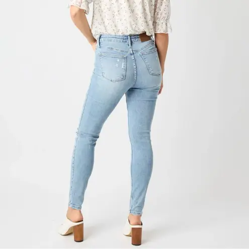 Judy Blue Allie Tummy Control Light Wash Distressed Skinny Jeans Size 22W