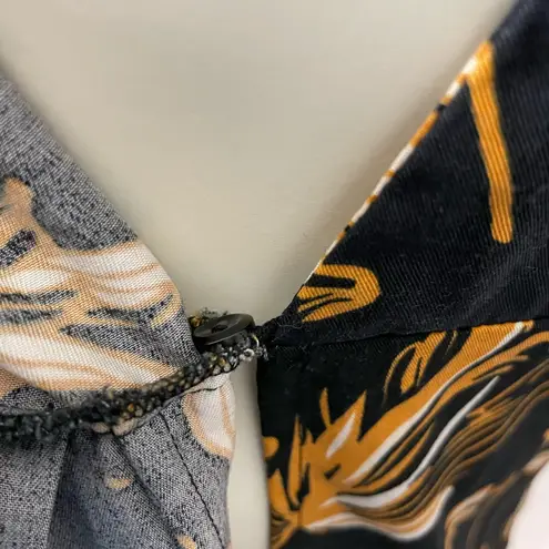 JUST Female Dress Elay Leaves Print Wrap Floral Black Golden Yellow Size Small