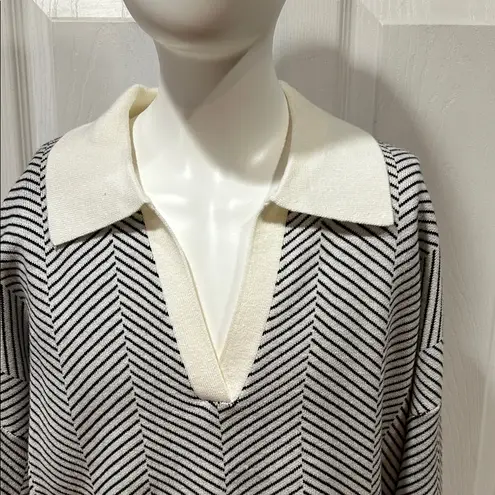 TRUTH by RepublicCream & Black Chevron Pattern Top – Size Large