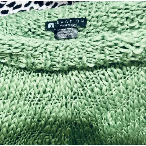 Kenneth Cole Ladies Emeral Green  Reaction Poncho W Fringe Size Small To Medium