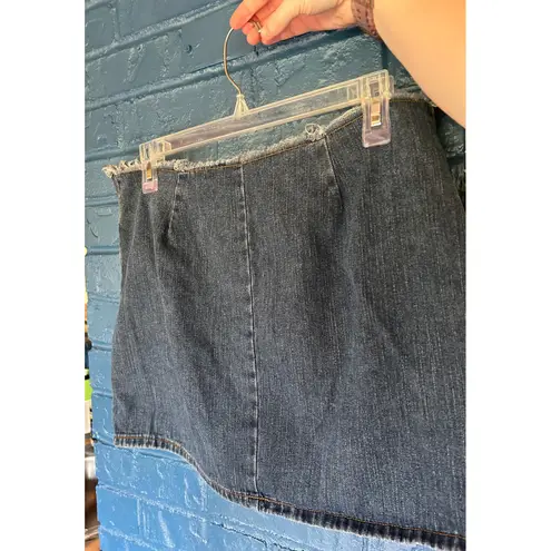 Candie's Denim Mini Skirt Frayed Hem Y2K Front Zip Pockets Blue