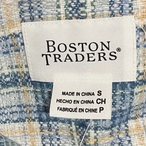 Boston Traders Women's White and Blue Plaid Shacket Shirt Jacket