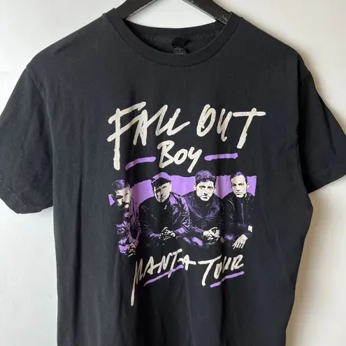 2018 Fall Out Boy Mania Tour T Shirt Black Large L Rock Band Graphic Tee Vintage