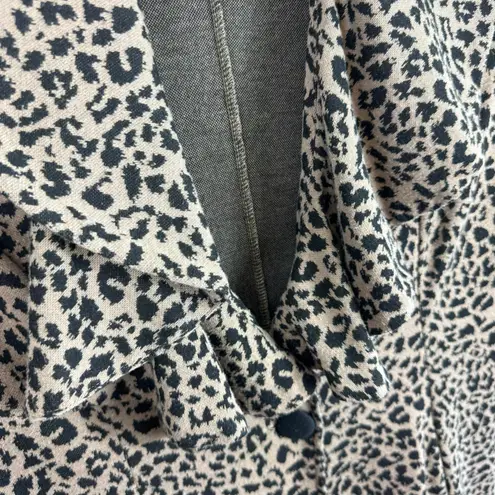 Fever Y2K Leopard Print Long Line Cardigan Duster Ruffled Collar Pockets Size XL Tan