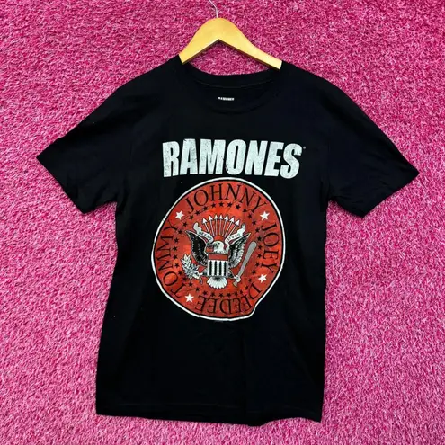 The Ramones Presidential Band Seal Logo Punk Rock Band Tee M