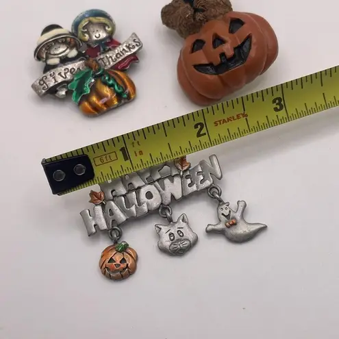 Lot Of 3 Brooch Pins Thanksgiving Give Thanks / Happy Halloween