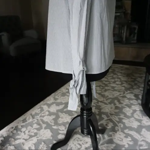 Nytt 5/$20 Striped Off the Shoulder Top