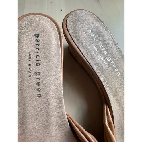 Patricia green Tan savannah knotted bow cork wedge size 8