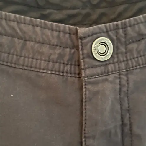 Kuhl Legendary Pants sz 10 Short Dark Grey Utility Pants Hiking Roll up Pants