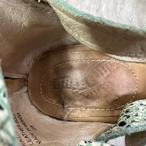 FreeBird Turquoise Casandra Sandal Bootie Size 7 Tan